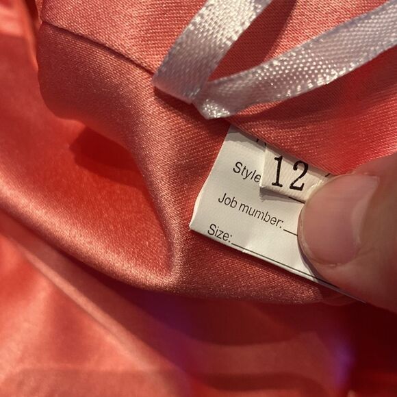 Women’s Chiffon Knee Length Dress with Draping Sleeves & Zip Up Back Size 12 - Picture 10 of 13